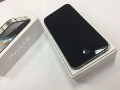 Лот: 8921929. Фото: 1. iPhone 4S Black 32GB. Смартфоны