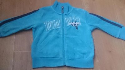 Лот: 7850813. Фото: 1. Кофточка для мальчика Gloria Jeans... Свитера, худи, толстовки