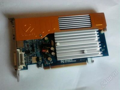 Лот: 634730. Фото: 1. GigaByte GeForce 8400 GS 450 Mhz... Видеокарты