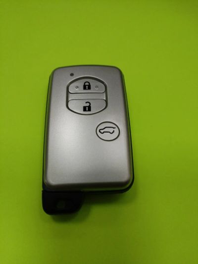 Лот: 23559842. Фото: 1. Смарт ключ Land Cruiser 200. Электрооборудование