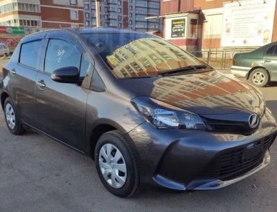 Лот: 23707236. Фото: 1. Toyota Vitz, 2016. Автомобили