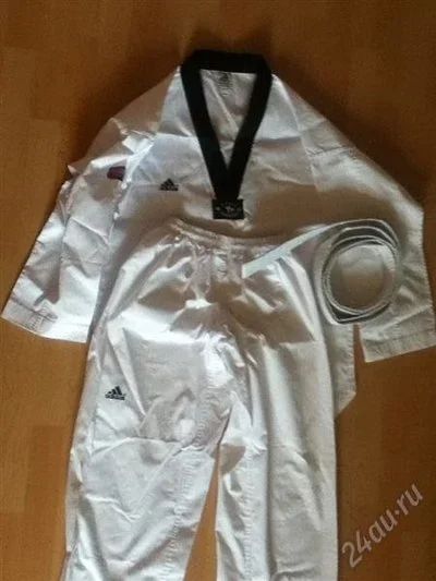 Лот: 1915468. Фото: 1. Кимоно (Добок) для занятия тхэквондо... Одежда для боевых искусств