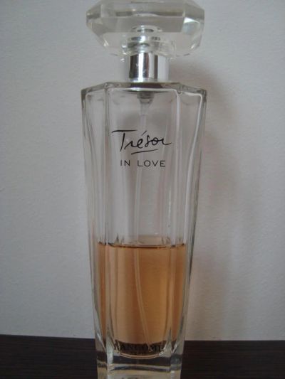 Лот: 8118303. Фото: 1. Tresor In Love 75 мл. Женская парфюмерия