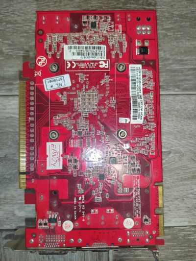 Лот: 19990096. Фото: 1. Видеокарта HD3870 512мб DDR3 256bit. Видеокарты