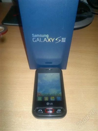 Лот: 2393118. Фото: 1. LG T320E Cookie Style Titanium... Кнопочные мобильные телефоны