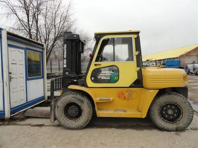 Лот: 1858799. Фото: 1. Продам погрузчик Komatsu 8 т. Грузовики, автобусы, спецтехника