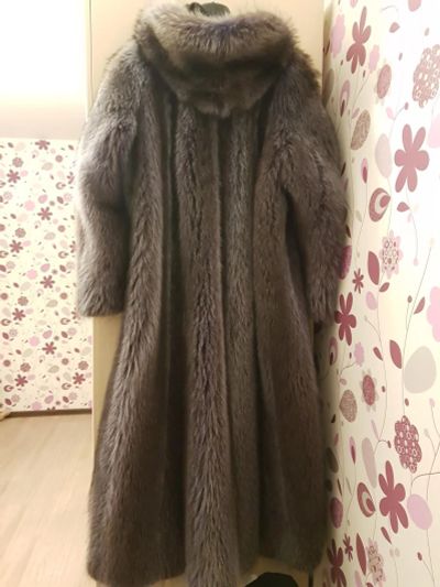 Лот: 8328730. Фото: 1. Шуба из енота. Верхняя одежда