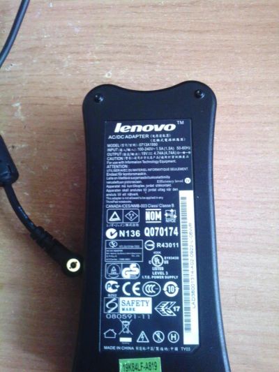 Лот: 5475302. Фото: 1. Зарядка для ноутбука Lenovo, оригинал... Корпуса, блоки питания