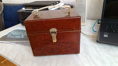 Лот: 24992928. Фото: 1. Мегаомметр. Контрольно-измерительное оборудование