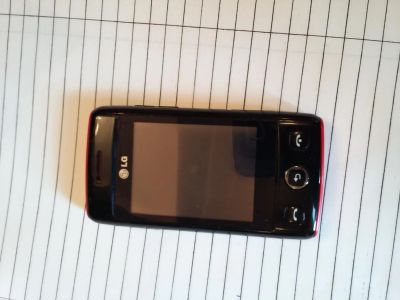 Лот: 5651749. Фото: 1. телефон LG T300 нерабочий. Кнопочные мобильные телефоны