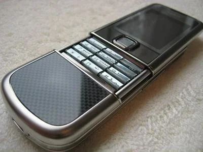 Лот: 216417. Фото: 1. Nokia 8800 Carbon обмен, продажа. Кнопочные мобильные телефоны