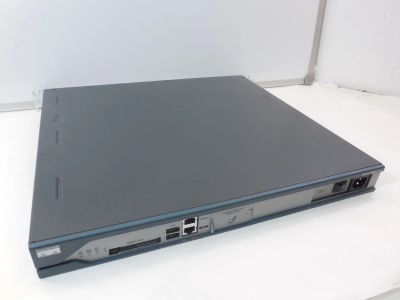 Лот: 18386787. Фото: 1. cisco 2811. Маршрутизаторы (роутеры)