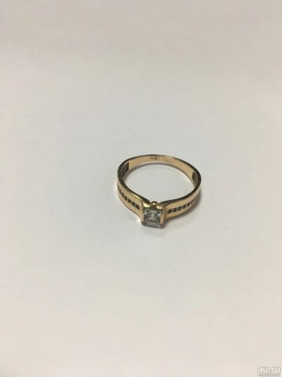 Лот: 18264957. Фото: 1. Золотое кольцо с камнем 2.11гр... Кольца, перстни