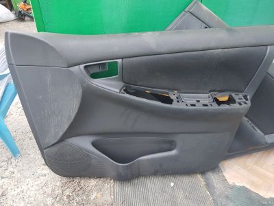 Лот: 16960300. Фото: 1. Обшивка двери Toyota fielder nze... Кузов