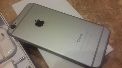 Лот: 10510537. Фото: 1. Iphone 6 16gb space gray. Смартфоны