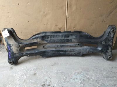 Лот: 21397265. Фото: 1. балка Toyota Harrier MCU30. Двигатель и элементы двигателя