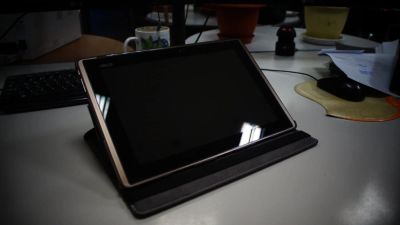 Лот: 4594553. Фото: 1. Планшет ASUS TF101G! + Кожаный... Планшеты