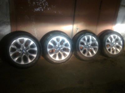 Лот: 6292448. Фото: 1. Диски BMW и Continental ContiIceContact... Шины на дисках