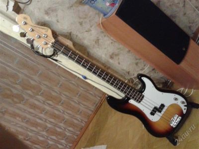 Лот: 2599663. Фото: 1. Басс -гитара Encore blaster. Гитары