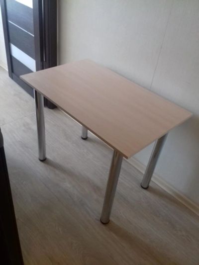 Лот: 9870961. Фото: 1. новый стол.. Столы, стулья, обеденные группы