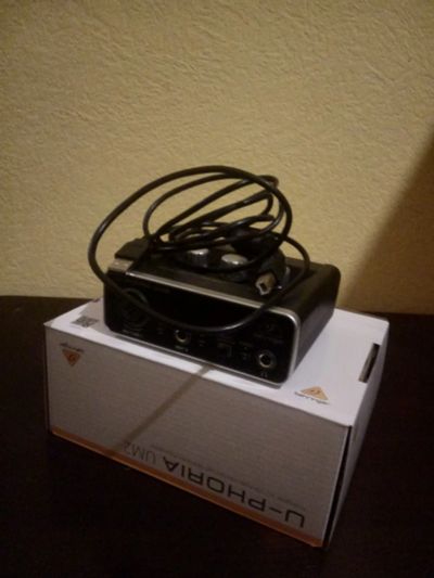 Лот: 21146539. Фото: 1. Звуковая карта(usb) Behringer... Микшеры, предусилители, микрофонные эффекты