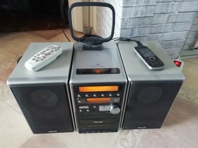 Лот: 16148340. Фото: 1. муз.центр Philips, AUX, чистый... Музыкальные центры, магнитолы