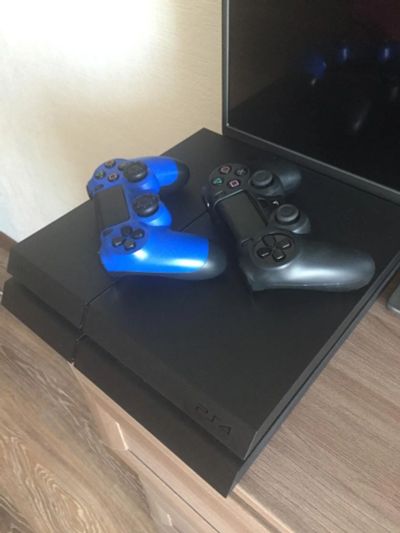 Лот: 9592569. Фото: 1. PlayStation 4 (1ТВ) 1208 + 8 игр. Игровые приставки, консоли