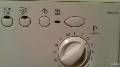 Лот: 10508841. Фото: 1. Стиральная машина indesit wisn100. Стиральные машины