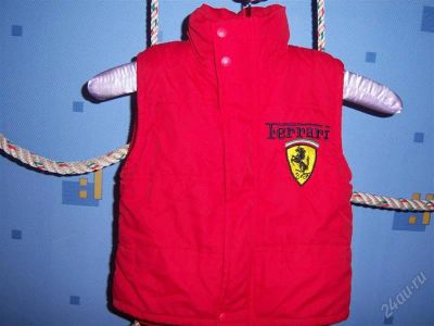 Лот: 2590918. Фото: 1. Жилет Ferrari. Верхняя одежда