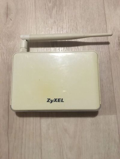 Лот: 18060124. Фото: 1. Роутер WiFi Zyxel. Маршрутизаторы (роутеры)