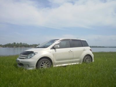 Лот: 5681090. Фото: 1. Toyota Ist 2002г. 1.5л. Автомобили