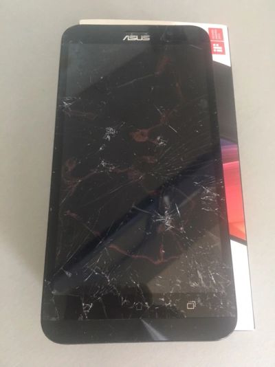 Лот: 14470866. Фото: 1. Asus ZenFone 2 ZE551ML. Смартфоны