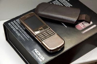 Лот: 2417276. Фото: 1. NOKIA 8800 ART Carbon - Новый!. Кнопочные мобильные телефоны