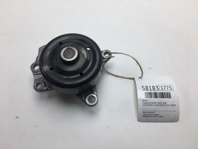 Лот: 20399214. Фото: 1. Помпа Toyota Vitz 2006 1610080003... Двигатель и элементы двигателя