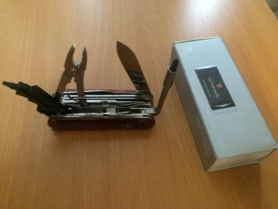 Лот: 7984043. Фото: 1. Victorinox CyberTool 41. Ножи, топоры