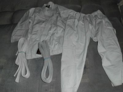 Лот: 6252903. Фото: 1. кимоно рост 145. Одежда для боевых искусств