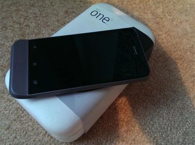 Лот: 2957553. Фото: 1. HTC One V. Полный комплект + чехол... Смартфоны