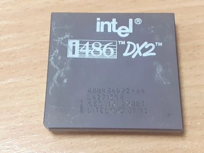 Лот: 25019374. Фото: 1. Процессор 486 Intel A80486DX2-66. Процессоры