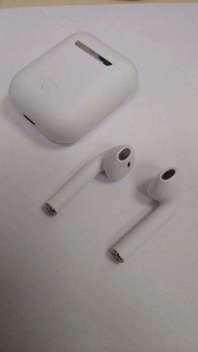 Лот: 16856266. Фото: 1. наушники inPods 12. Наушники, гарнитуры