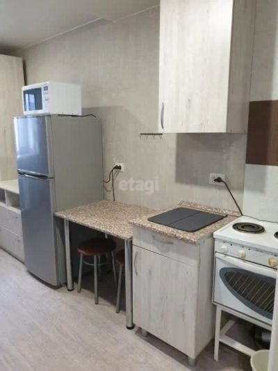 Лот: 20762048. Фото: 1. Продам 1-комн. кв. 14.7 кв.м... Квартиры, студии