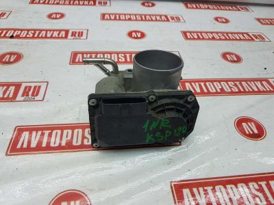Лот: 20901268. Фото: 1. Заслонка дроссельная Toyota Vitz... Двигатель и элементы двигателя
