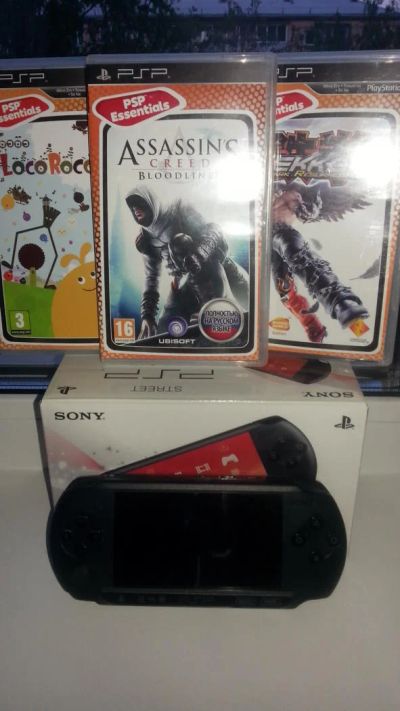 Лот: 4080737. Фото: 1. PSP E-1008 В идеальном состояние... Игровые приставки, консоли