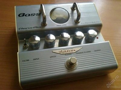 Лот: 935548. Фото: 1. Ashdown Bass Chorus Plus. Гитарные эффекты и комбоусилители