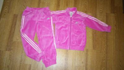 Лот: 5278921. Фото: 1. костюм "Adidas" на девочку. Спортивная одежда