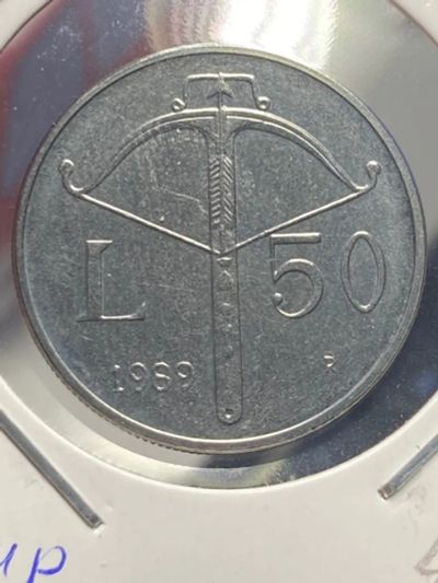 Лот: 19829716. Фото: 1. Сан-Марино 50 лир, 1989 Шестнадцать... Европа