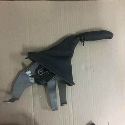 Лот: 12014558. Фото: 1. Рычаг ручного тормоза BMW X5 E53... Салон