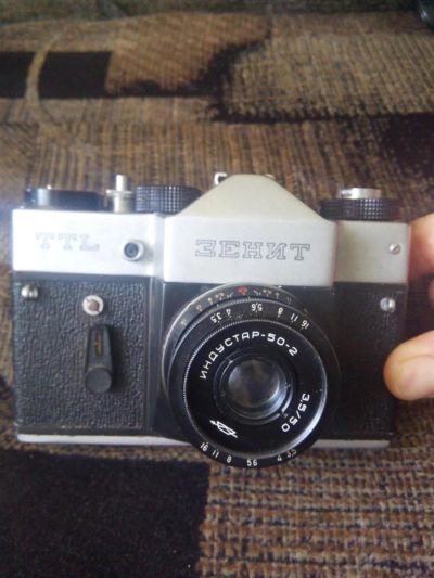 Лот: 6861821. Фото: 1. зенит TTL c обьективом индустар-50-2. Плёночные зеркальные