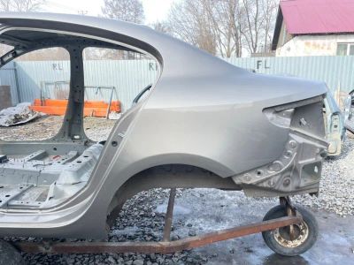 Лот: 25198185. Фото: 1. крыло Renault Fluence L30R. Двигатель и элементы двигателя