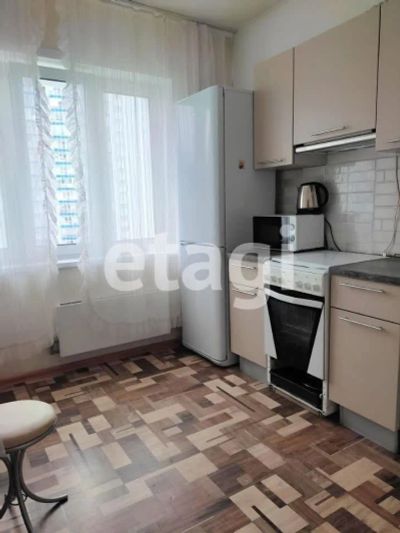 Лот: 23308366. Фото: 1. Сдам 1-комн. кв. 37 кв.м. Красноярск... Квартиры, студии