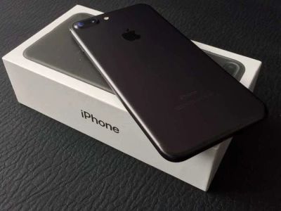 Лот: 13793306. Фото: 1. iPhone 7 plus 32GB Black. Смартфоны